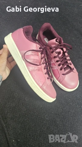 Дамски маратонки Адидас 38 номер, снимка 1