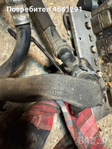 Гумено водно съединение Ауди Audi A8 D4 H4 3.0Tdi 251ps. само за 40лв. 4H0121448M, снимка 2 - Части - 52563048