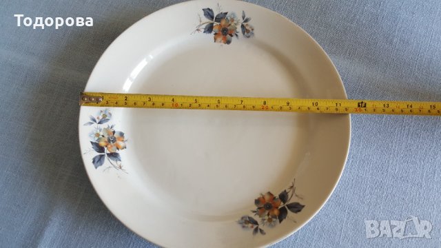 Голямо порцеланово кръгло плато-Дянко Стефанов-Разград, снимка 3 - Чинии - 34030199