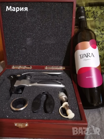 Луксозен комплект за вино , снимка 2 - Прибори за хранене, готвене и сервиране - 52860281