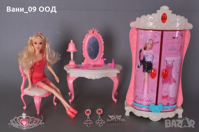 Кукла Барби с гардероб, тоалетка и аксесоари, снимка 2 - Кукли - 34646017