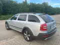 Skoda Octavia Scout 2.0TDI 140 BMM XENON, снимка 7