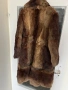 Дълго дамско палто от естествен косъм (нутрия) – L/XL, с подвижна част, ретро модел, снимка 1