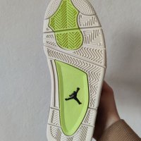 Нови Дамски Обувки Размер 39 Кецове Nike Air Jordan 4 , снимка 6 - Други - 40513503
