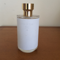 Prada La Femme парфюм, снимка 2 - Дамски парфюми - 44728318
