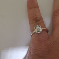 Златен годежен пръстен от бяло злато , снимка 6 - Пръстени - 34620052