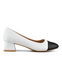 Черно-бели обувки 37 номер ежедневни удобен ток еко кожени  , снимка 1 - Дамски ежедневни обувки - 41655825