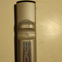 Sony проектор , снимка 2 - Плейъри, домашно кино, прожектори - 36280725