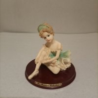 Много красива рядка Винтаж фигурка статуетка на балерина от порцеланова смола., снимка 1 - Статуетки - 44452359