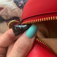 Дамска чанта Gucci (Marmont MATELASSÉ small Shoulder bag, снимка 12 - Чанти - 41450363