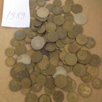 Стари Бългаски монети1989г., снимка 3 - Нумизматика и бонистика - 41317672