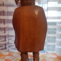 Дървена статуетка на страж-30 см,дърворезба, снимка 4 - Колекции - 34315930