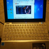 Asus eee pc  , малък лаптоп модел 1018, отличен, снимка 1 - Лаптопи за дома - 39866879