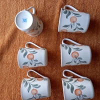 Продавам 6 красиви порцеланови чаши за чай , снимка 2 - Домашни продукти - 36080971