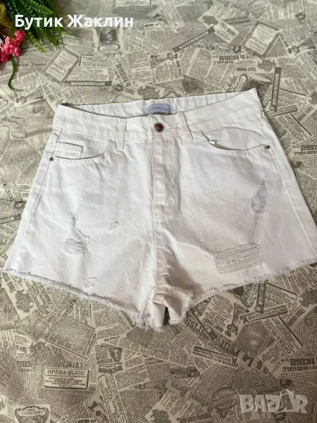 Дамски къси панталони, снимка 1