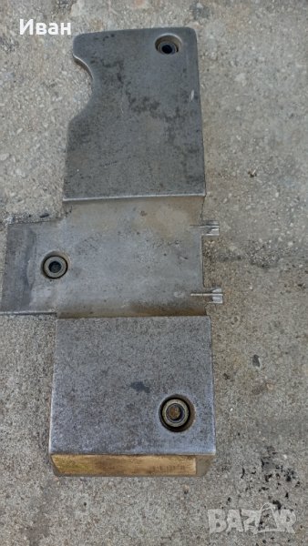 Капак на двигателя - Mercedes-Benz (111-150-00-75), снимка 1