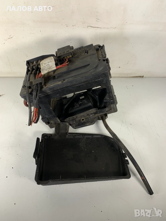 Кутия акумулатор бушони Шкода Фабия 1 Kutiq akumulator bushoni Skoda Fabia I (99-07), снимка 1