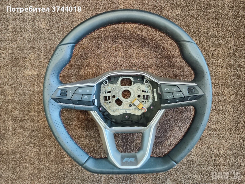 Seat Leon FR 2020+ мултиволан, снимка 1