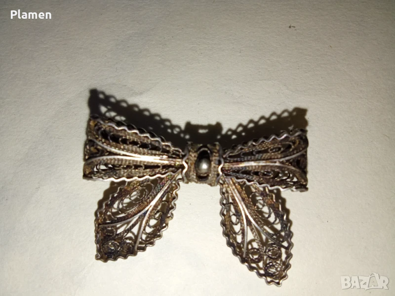 Стара сребърна брошка филигран с форма на панделка 🎀, снимка 1