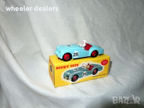 Метална количка DINKY TOYS TRIUMPH TR2 SPORTS 1/43, снимка 1