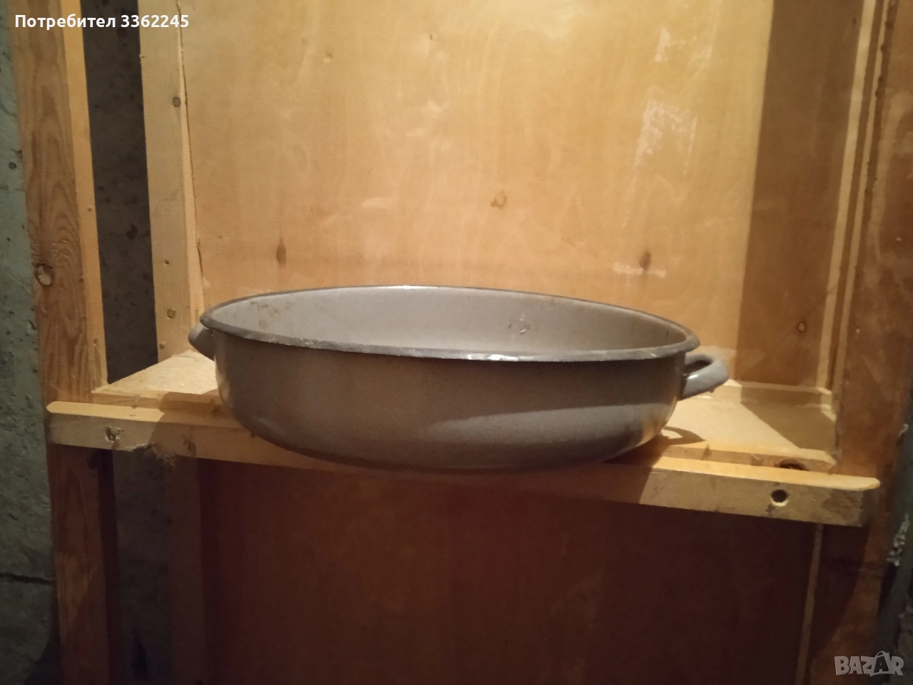 Продавам тава голяма емайлирана, снимка 1