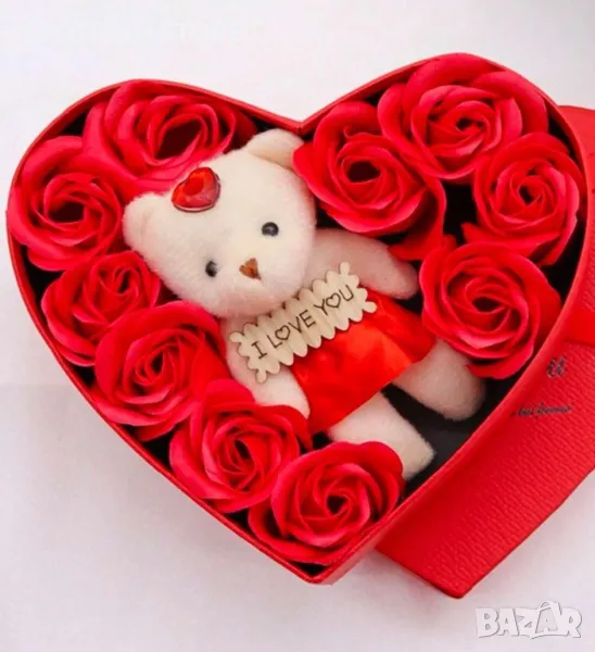 Подаръчна кутия сърце с рози и мече, снимка 1