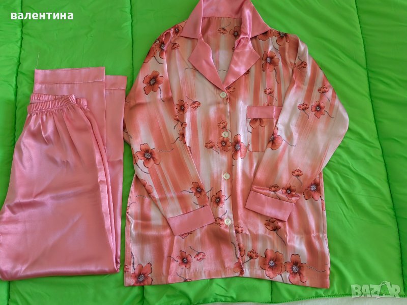 Сатетен дамски комплект - пижама, снимка 1
