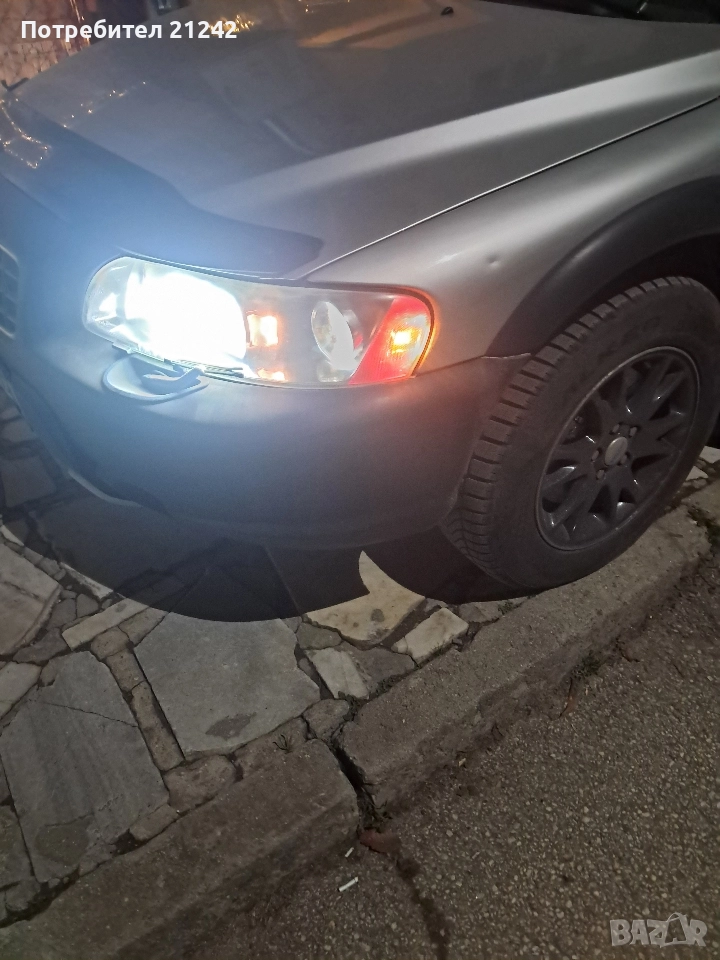 Ксенонови фарове за Волво ХС70, снимка 1