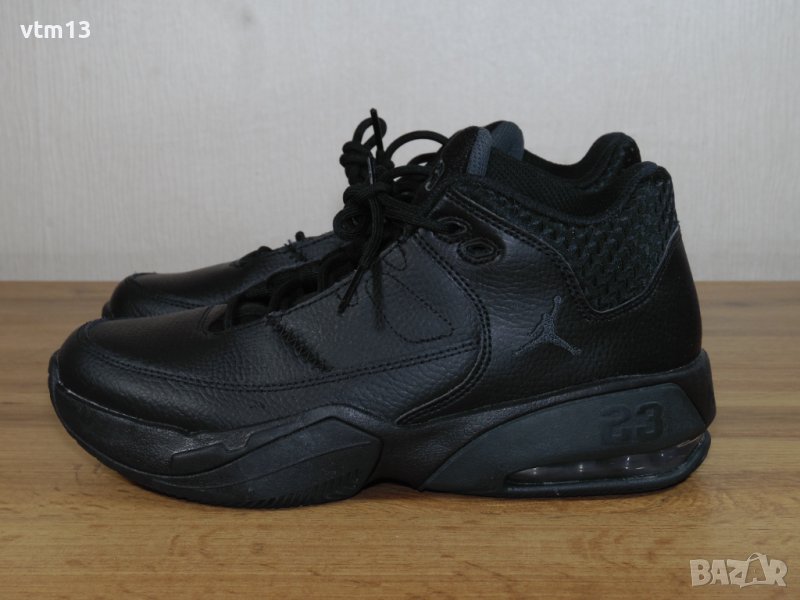Air Jordan Max Aura 3 "Black" - 38 номер Оригинални! кожени, снимка 1