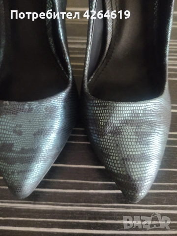 ПРОДАВАМ ЕЛЕГАНТНИ ДАМСКИ ОБУВКИ , снимка 4 - Дамски елегантни обувки - 53573577