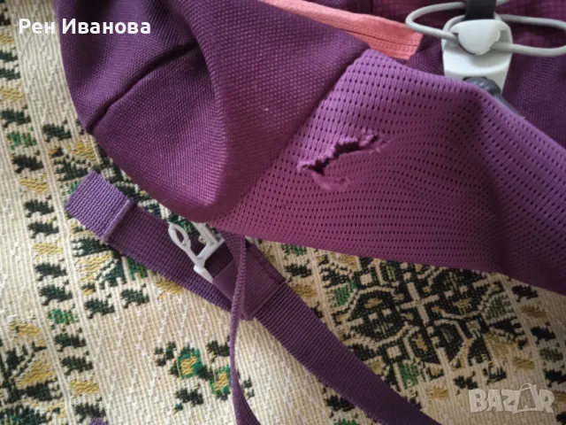 Продавам раница от Декатлон с подарък калъф срещу дъжд, снимка 4 - Раници - 47417953