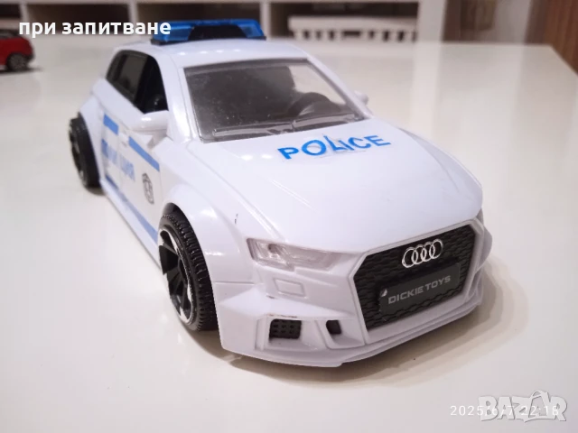 Audi RS 3 и Ford Ka, 1/24,  Dickie toys, снимка 2 - Колекции - 50587245