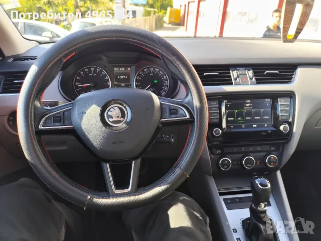 Skoda Octavia 1.6tdi, снимка 9 - Автомобили и джипове - 56347746