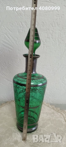 Венецианска карафа рисувана със сребро и три чашки, снимка 7 - Антикварни и старинни предмети - 51938860