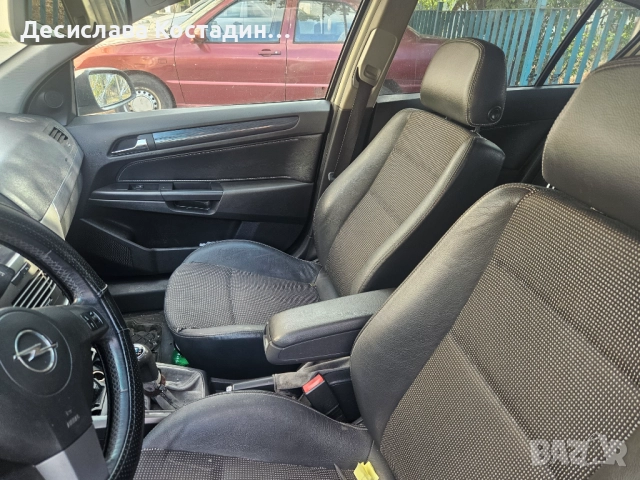 Опел Астра, снимка 6 - Автомобили и джипове - 52915404