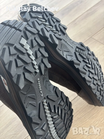 мъжки обувки. Lowa gore tex, снимка 7 - Маратонки - 56353029