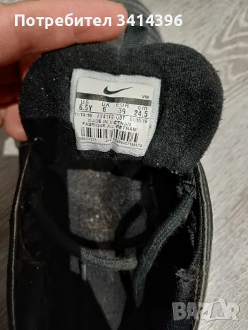 оригинални обувки найк и бутонки , снимка 6 - Ежедневни обувки - 50290452