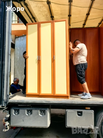 Продаваме трикрилни гардероби , снимка 7 - Гардероби - 52128046