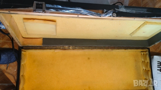 Кеис за клавири става и за кронос