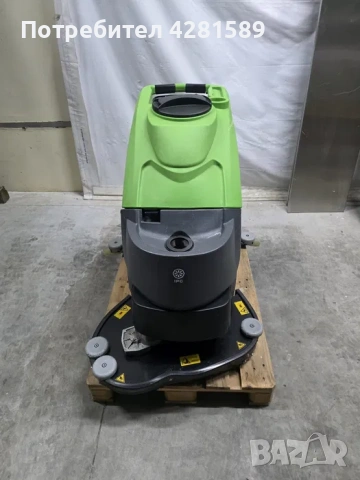 Професионална италианска почистваща машина за под IPC CT70 на батерии, снимка 3 - Други машини и части - 53654611