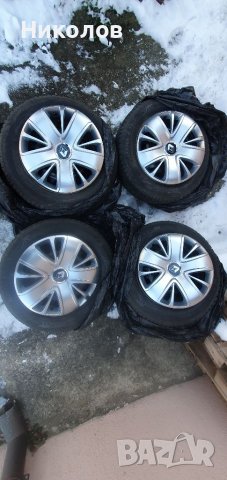 Джанти рено клио 15 със зимни гуми и тасове
