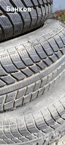 зимни гуми с джанти 195/65/15 мерцедес, снимка 6 - Гуми и джанти - 47969289