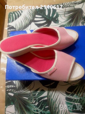 Дамски чехли Adidas N:38/39, снимка 2 - Чехли - 40883861