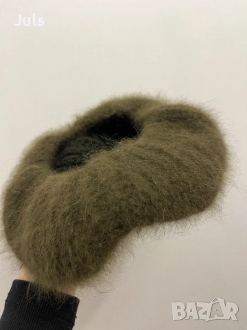 Шапка от заешка вълна, снимка 3 - Шапки - 53247917