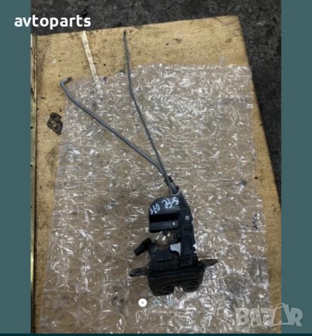 Hyundai Santa fe 07година брава эаден капак