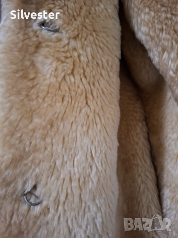 Дамски кожух от естествена кожа с качулка, размер М, снимка 4 - Палта, манта - 53032329