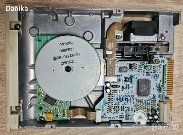 Ретро флопи TEAC FD-55GFR 5.25" 1.2MB Floppy Disk Drive 286 386 486, снимка 4 - Други - 55875249
