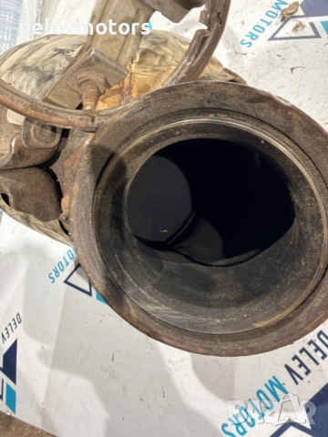 3263648 катализатор от Ford Focus 4 1.0 EcoBoost 125 кс., 6 ск., двигател B7DA, 53 000 km., 2022г., снимка 4 - Части - 52921951