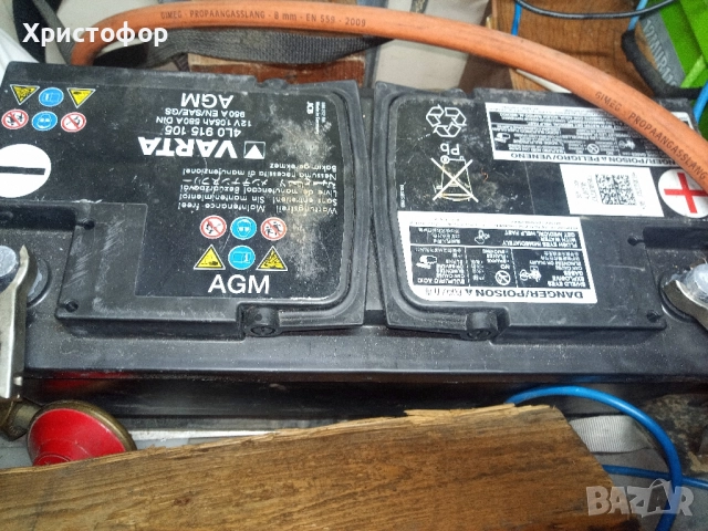 Продавам AGM акумулатор Varta 105ah, снимка 2 - Аксесоари и консумативи - 51726474