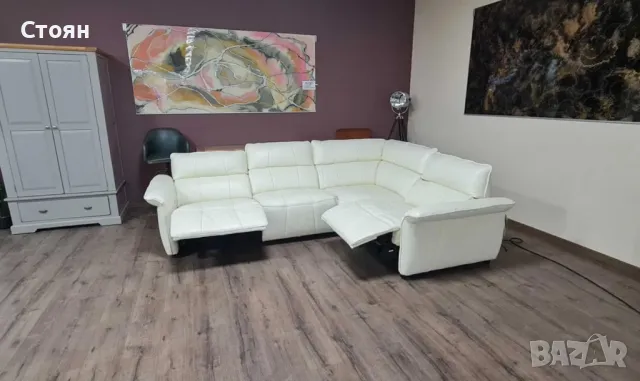 Кремав кожен ъглов диван "Cadenza" с електрически релакиращ механизъм, снимка 2 - Дивани и мека мебел - 47498905